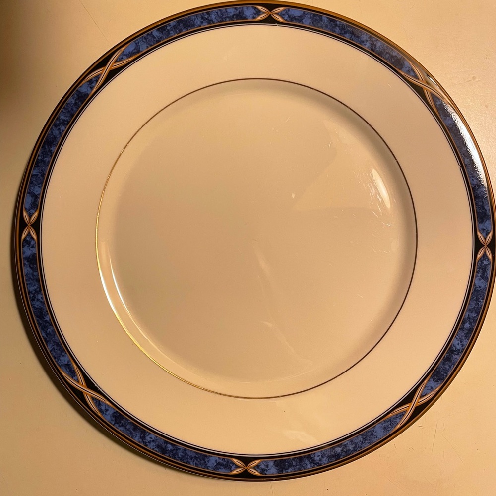 Lenox Mountain View Dinner Plate